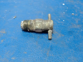 492 022 Piper - VALVE - (CCA-1550) drain